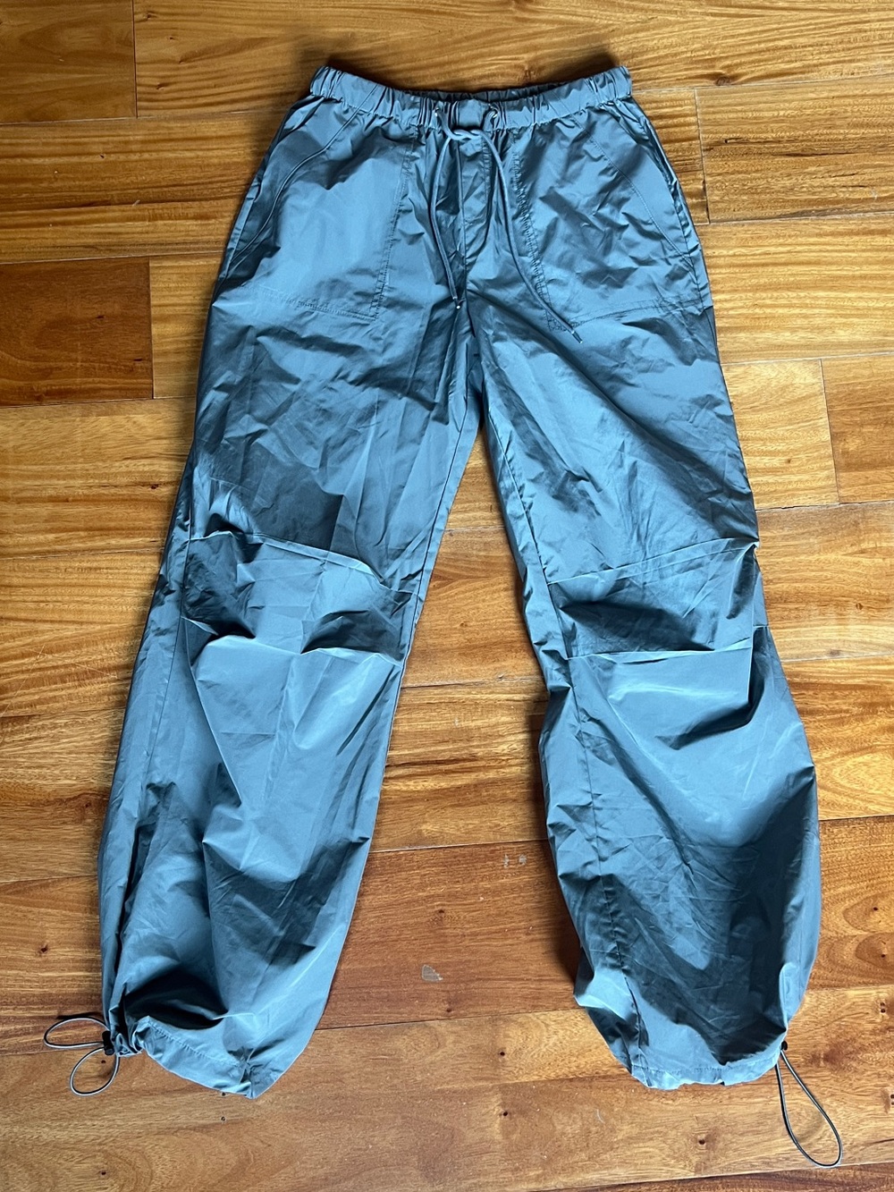 superdown Gray Drawstring Wide-Leg Track Pants - Picture 3 of 6